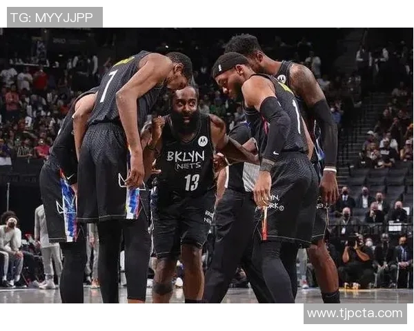 赵四怒斥小波特抢球不成反被队友怒喷迈克真是气炸了